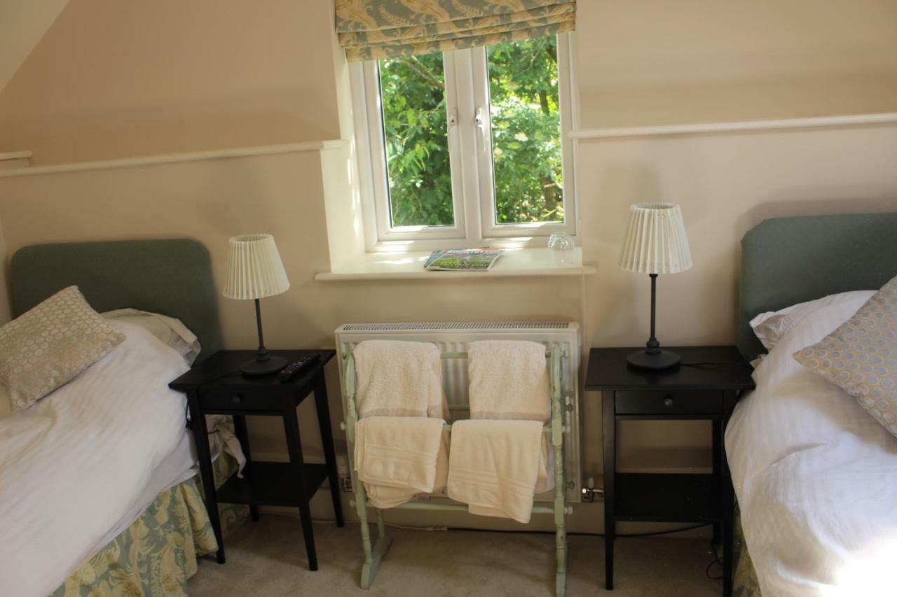 The Old Bakery Barn Bed & Breakfast Pattishall Bagian luar foto