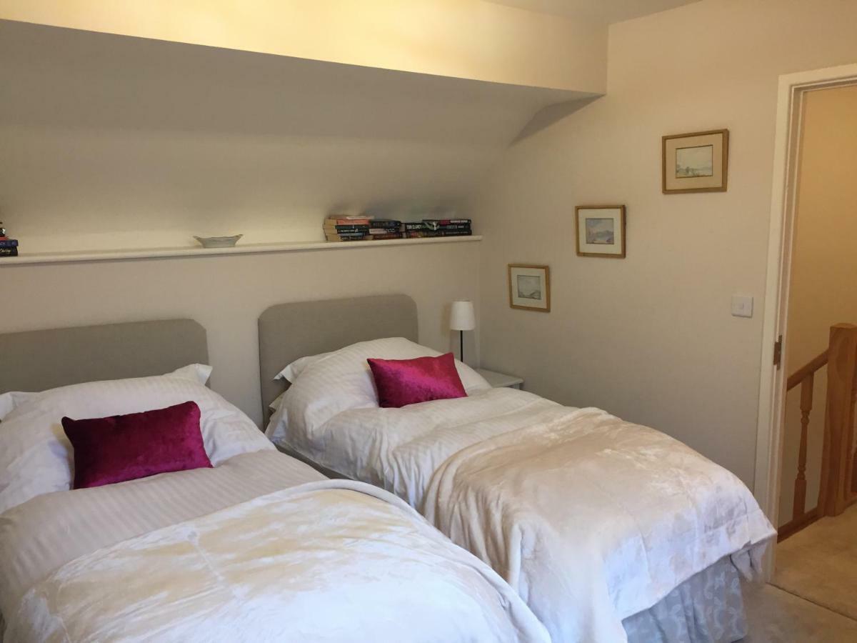 The Old Bakery Barn Bed & Breakfast Pattishall Bagian luar foto
